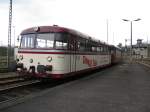 Am 08.04. 09 fahren 2 Tw. s der Baureihe 798, der Hochwaldbahn, ...