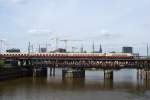 103 235 mit TEE 91305 auf der Oberhafenbr�cke in Hamburg ...