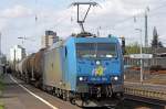 Die 185-CL 004 fuhr mit einen Kesselzug durch Bonn Beuel ...