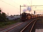 Die sonderzug aus leeuwarden trefft im bahnhof Steenwijk ein.  ...