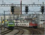 Die Re 4/4 II 11144 erreicht mit dem spanischen EN ... Die Re 4/4 II 11144 erreicht mit dem spanischen EN ...