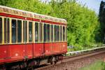 Berlin, 12.05.2009, S75 nach Warschauer Stra�e verl�sst den Bahnhof Hohensch�nhausen ...