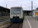 Eine BR 650 der BSB im Bahnhof Freiburg im Breisgau ...