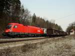 Die 1116 198 am 04.04.2009 bei der Durchfahrt in A�ling ...