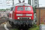 Die 218 833-3 erreichte Aachen um den Pilgerzug nach Lourdes ...