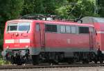 Die 111 117 auf dem RE4 in Aachen West am ...