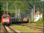 BR 101 mit Zugen 101 140-2 durchf�hrt mit dem 45525 von Helsingborgs Godsbangard nach Rostock-Seehafen am Abend des 28.05.2008 den Bahnhof Lietzow.