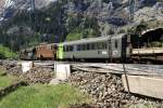 re-425-bls ... und wurde anschliessend vor den Steuerwagen gespannt, um den Zug wegzuschieben.
