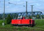 DB 212 310-7 in Wiesbaden-Ost Gbf; 16.05.2009  ...