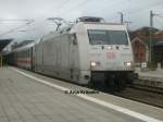 101 034 in Schwerin Hbf   ...