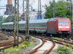 101 063-6 bei der Einfahrt in den Dortmunder Hauptbahnhof am ...