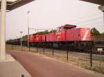 Die 6517 und 6473 am bahnhof Steenwijk mit einem militair ...
