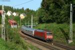IC 2371 Schwarzwald (Hamburg Altona-Konstanz) mit Schublok 101 097-4 am ...