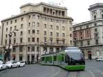Strasenbahn Bilbao Triebwagen 403 auf der Plaza Circular (7. Mai 2009) 