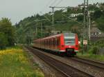 br-425 425 528-7 & 425 098-1 mit RE11316 von Koblenz nach M�nchengladbach hat gerade den Bahnhof Vallendar/Rhein verlassen.21.5.09
