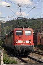 140 861 und eine Schwesterlok durchfahren Hohenlimburg. (20.05.2009)  ...