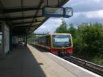 S-Bahn Berlin S-Bahnlinie 45 nach S+U Bahnhof Hermannstra�e im S-Bahnhof Gr�nbergallee.
