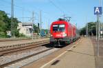 br-1016 Ein wahrer Starzug, der EC 112. 1016 004-2 hatte am 23.5.2009 die Ehre diesen Zug zu bef�rdern. Aufgenommen bei der Durchfahrt von G�ppingen. Hinten hing die silberne Railjet-Vordesign-Lok.