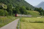rbde-560-npz Der fr�here der beiden samst�glichen GlarnerSprinter, der RE 3961, war am 23.5.2009 mit dem RBDe 560 120 bespannt, als er mir kurz vor Leuggelbach vor die Linse gelangte. 