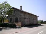 chemin-de-fer-touristique-du-rhin-cftr Der G�terschuppen des Bahnhofes Volgelsheim am 23.05.2009.