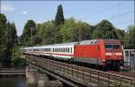 BR 101 mit Zugen Schiebelok des IC 2049 war am 23.05.2009 die, relativ saubere, 101 064 (9180 6101 064-4 D-DB). Aufgenommen bei der �berquerung des Harkortsee&acute;s.