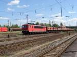 BR 155 155 218-1 mit einem Ganzzug offenen Sch�ttgutwagen in Magdeburg-Rothensee, der Zug fuhr in Richtung Stendal. Fotografiert am 23.05.2009