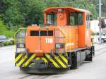 Eine Rangierlok der Firma Sch�ma stand am 23.5.2008 in Reichenau. ...