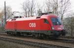 1116 112 bei der R�ckkehr vom Probezug 34501 in der ...