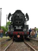 br-41-41-drg-dr-db-041--042-db 41 1144-9 am 16.05.2009 im Bahnhof Seelingst�dt