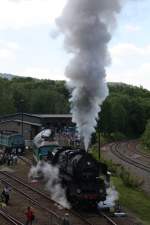 br-50-50-drg-dr-db-050-053-db 50 3616-5 rangiert mit dem Museumszug und der Wismut V 300 005 am 23.05.09 im Eisenbahnmuseum Schwarzenberg.