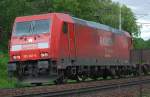 BR 185 mit Zugen Railion 185 301 in der Kurve kurz nach Pressbaum am 16.05.2009 Richtung Westen.