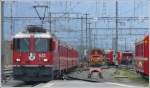 Der RE von Disentis nach Scuol/Tarasp mit Ge 4/4 II ...