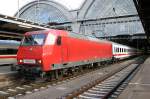 145 061-8 setzte sich am 19.01.05 in Dresden Hbf vor ...