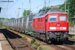 berlin-wannsee Mit leichter Versp�tung kam der G�terzug von den Ford-Werken mit 233 281-5 am 25.05.09 im Bahnhof Wannsee an. Eine 185er wartete bereits im Vorfeld des Bahnhofes, um den Zug zu �bernehmen.