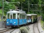 Blonay-Chamby BC - Personenzug nach Blonay mit dem Triebwagen Be 2/3 28 dem LLB Personenwagen der L 60 und dem CGTE Personenwagen B 370 bei Rangierarbeiten unterwegs am 30.05.2009