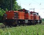 RBH 832 und 831 am 29.5.09 in Duisburg-Neudorf  ...