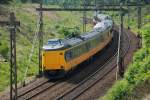 NS 4025, Intercity nach ...  B. Timmer 01.06.2009