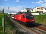 P�nktlich zur Durchfahrt des ...  Silvan Wyss 02.06.2009