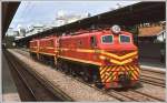 1000mm Drei elektrische Schmalspurlokomotiven im Bahnhof von Belo Horizonte, der gr�sstenteils mit beiden Spurweiten 1000m und 1600mm ausgestattet war. (Archiv 03/1979)