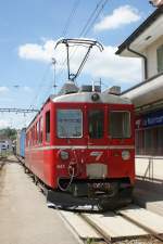 CJ 1000 mm CJ ABef 4/4 641 wartet mit einem G�terzug auf die Weiterfahrt nach Glovelier.