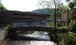 Brucken und Kreuzungsbauwerke Dei ehemalige Muldenbr�cke der stillgelegten Strecke nach Blauhental am 24.05.09 in Aue.