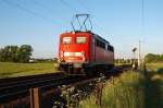 140 184-3 rollt am 24.05.09 als Lz Richtung L�beck. Aufgenommen ...