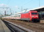 101 010-7 f�hrt mit IC in den Stuttgarter Hbf ein. ...
