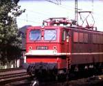 211 069-0 in Erfurt im Sommer 1985  ...