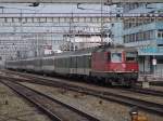 Re 4/4 11146 am 26.3.05 in Z�rich Altstetten  ...