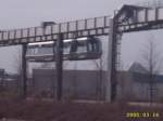 Der Sky-Train am D�sseldorf Flughafen Fernbahnhof !!! Dieser f�hrt vom Bahnhof ...