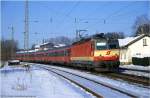 Am Abend des 22.02.2003 eilt 1044 203-6 mit EC 642 ...