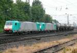 br-28-e186 2819 und 2821 verlassen in Doppeltraktion mit einem sehr langen Kesselwagenzug Aachen-West in Richtung K�ln. Aufgenommen am 14/06/2009.