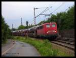 140 490 mit einem VW-Zug in Bornum  ...