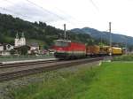 br-1144 1144 207 mit eine Bauzug bei Brixen im Thale am 23-8-2008.